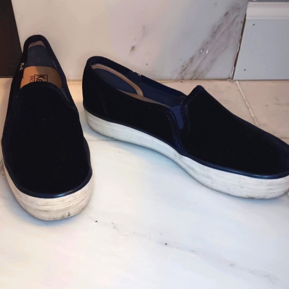 Keds Celebrations Dark Blue Velvet Double Decker Slip-on Sneakers - Picture 6 of 8